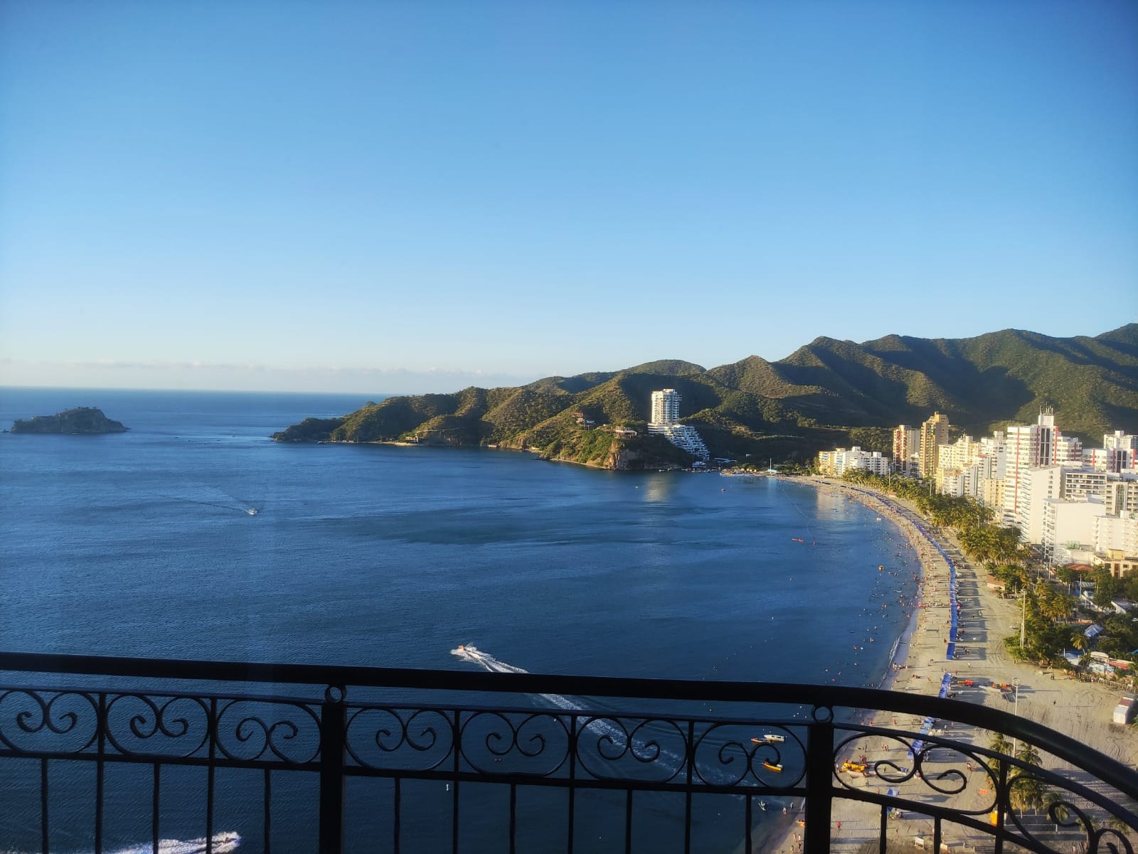 Apto 1507B El Peñón - Vista al mar